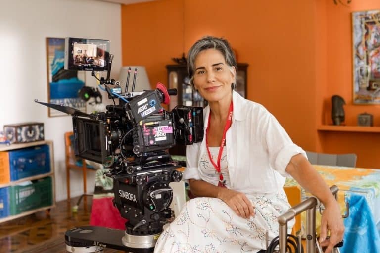 Gloria Pires fala sobre estreia como cineasta aos 62 anos: ‘Dirigir era uma inquietação antiga’
